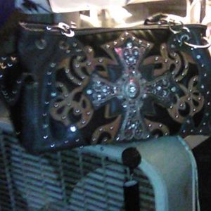 Western cross cancell and Cary leather purse